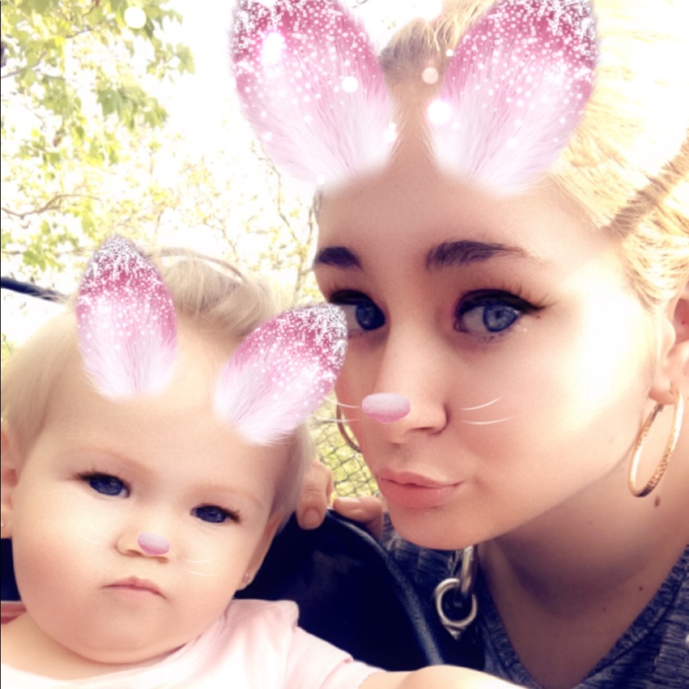 Meet your Posher, Tina